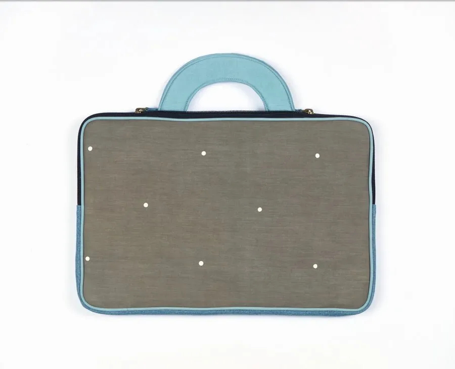 Polka-Dot Laptop Sleeve